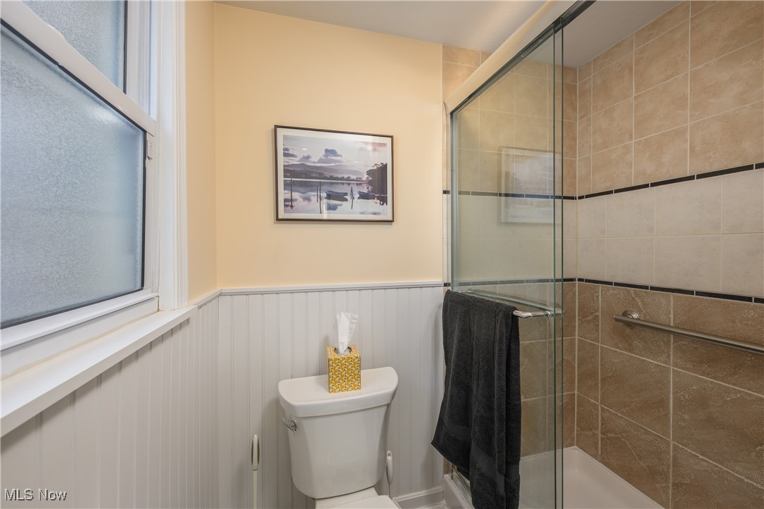 A A Moores North Barberton Al - Residential