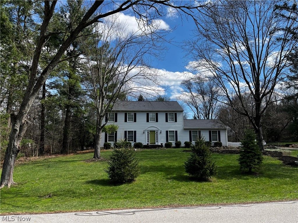 Photo of 7671 Salem Drive, Hudson, OH 44236 (MLS # 5206189)