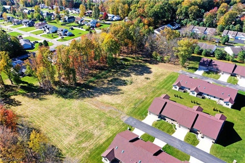 Tiny photo for 10 Bayview Circle, Cortland, OH 44410 (MLS # 5255784)