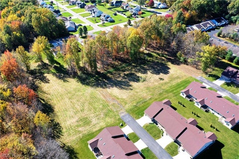 Tiny photo for 10 Bayview Circle, Cortland, OH 44410 (MLS # 5255784)