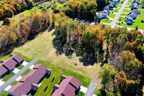 Tiny photo for 10 Bayview Circle, Cortland, OH 44410 (MLS # 5255784)
