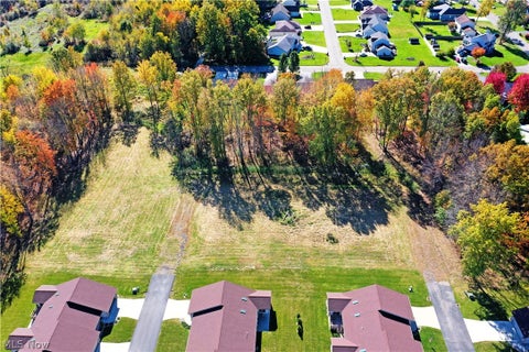 Tiny photo for 10 Bayview Circle, Cortland, OH 44410 (MLS # 5255784)