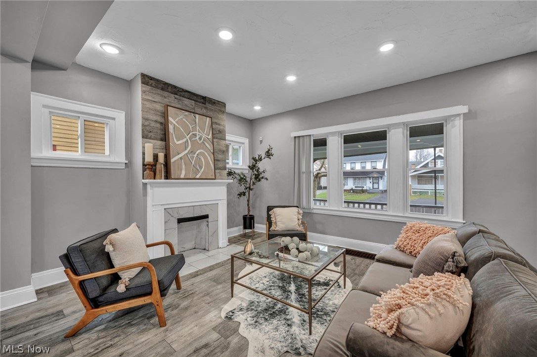 Cranwood Land Companys 04 - Residential