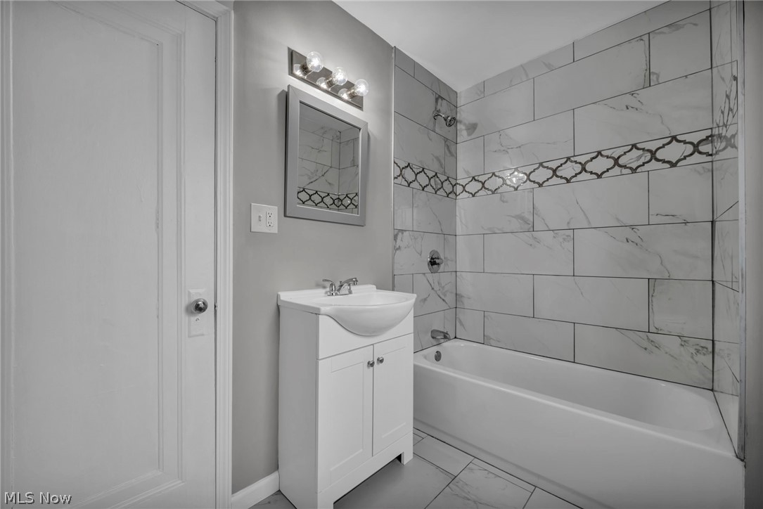 Cranwood Land Companys 04 - Residential