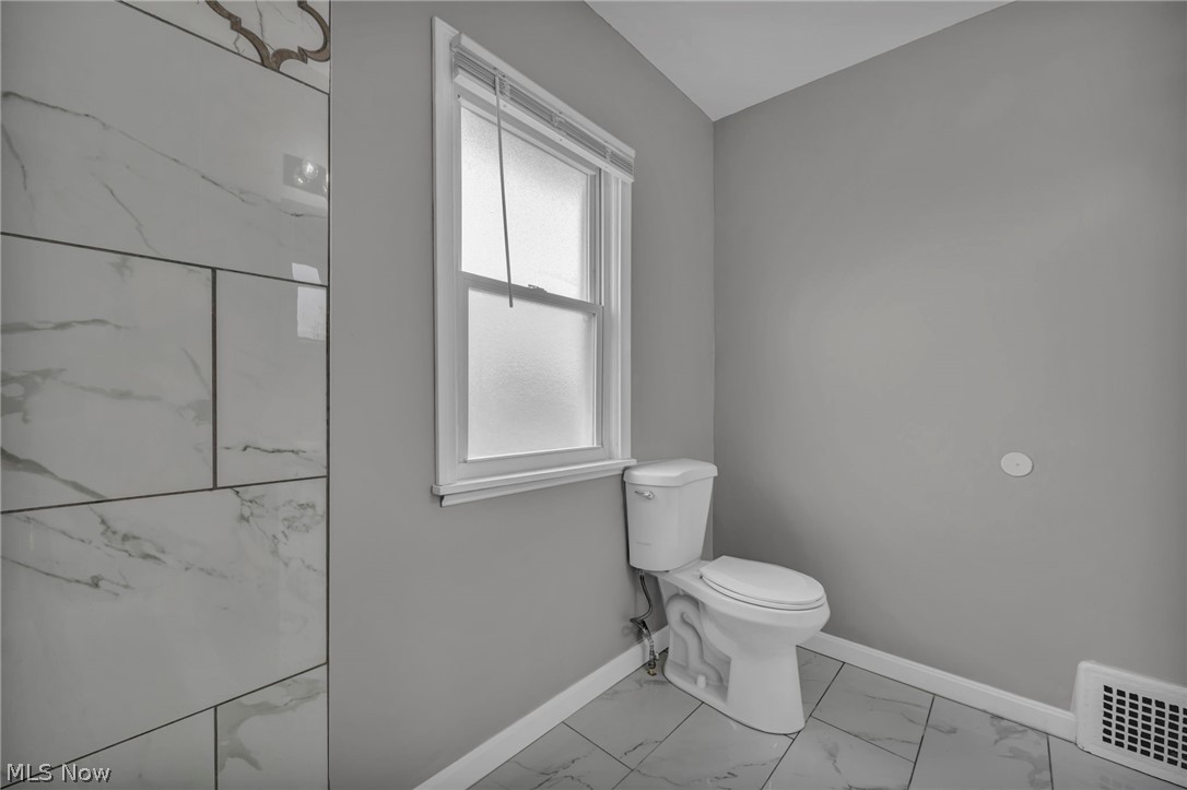 Cranwood Land Companys 04 - Residential