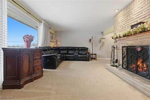 Tiny photo for 6111 Hollydale Avenue NE, Canton, OH 44721 (MLS # 5180377)