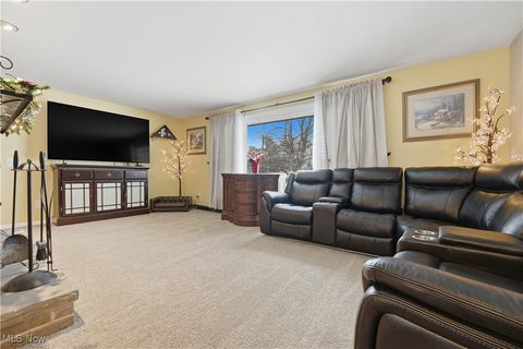 Tiny photo for 6111 Hollydale Avenue NE, Canton, OH 44721 (MLS # 5180377)