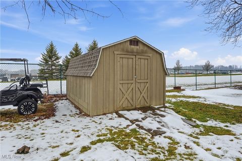 Tiny photo for 6111 Hollydale Avenue NE, Canton, OH 44721 (MLS # 5180377)