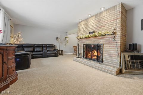 Tiny photo for 6111 Hollydale Avenue NE, Canton, OH 44721 (MLS # 5180377)