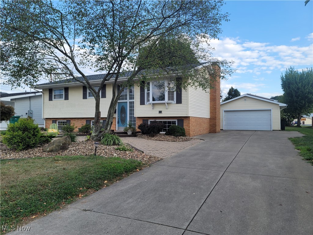 Welcome to this spacious 2800 +/- square foot split entry home located on a quiet cul-de-sac schools and park. It offers an oversized 2 car garage-fenced in yard-park like setting with courtyard pavers and more as you also enjoy a coved deck off the dining room and baster bedroom. Flexable laundry locations. Additional highlights include roof approximately 4 years old and peace of mind that the home has been well cared for and ready for occupancy. Don't mis your chance to own this gem. 3 or 4 bedrooms.