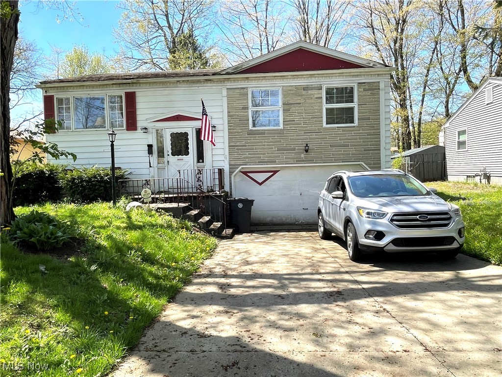 2821 Tod Avenue, Warren, Ohio image 1
