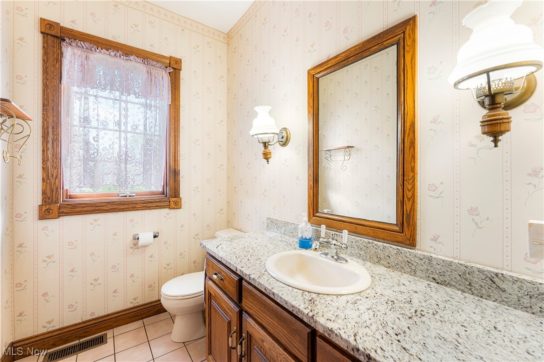 2143 North Orchard Road, Bolivar, Ohio image 18