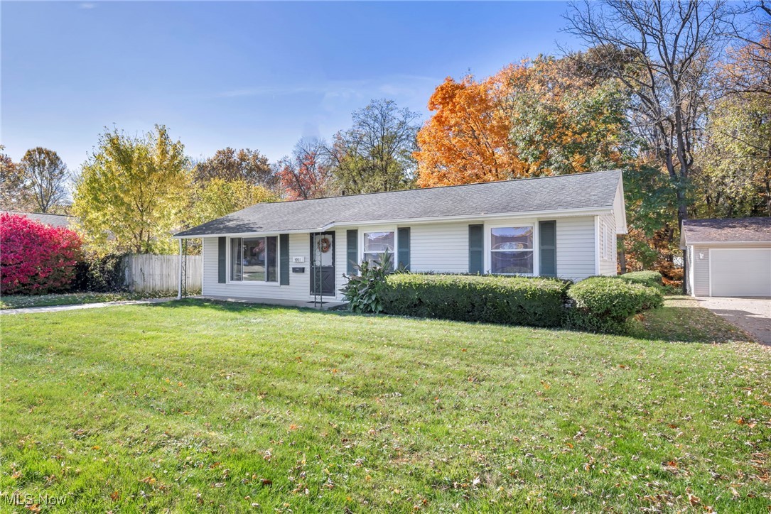 1956 Kelsey Drive, Cuyahoga Falls, Ohio image 3