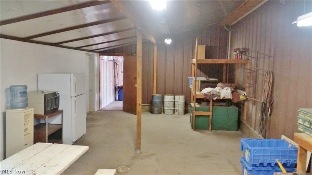 Nelson Township - Commercial Sale