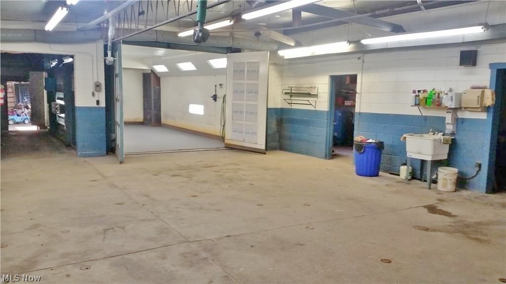 Nelson Township - Commercial Sale