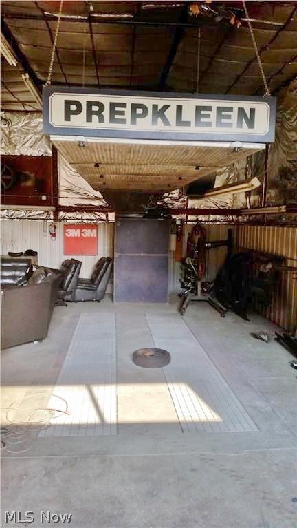 Nelson Township - Commercial Sale