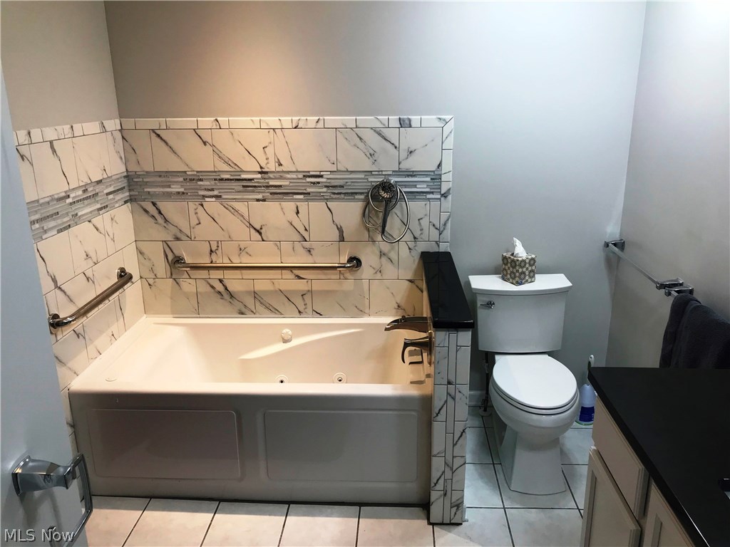 Granger Lake Condo - Residential