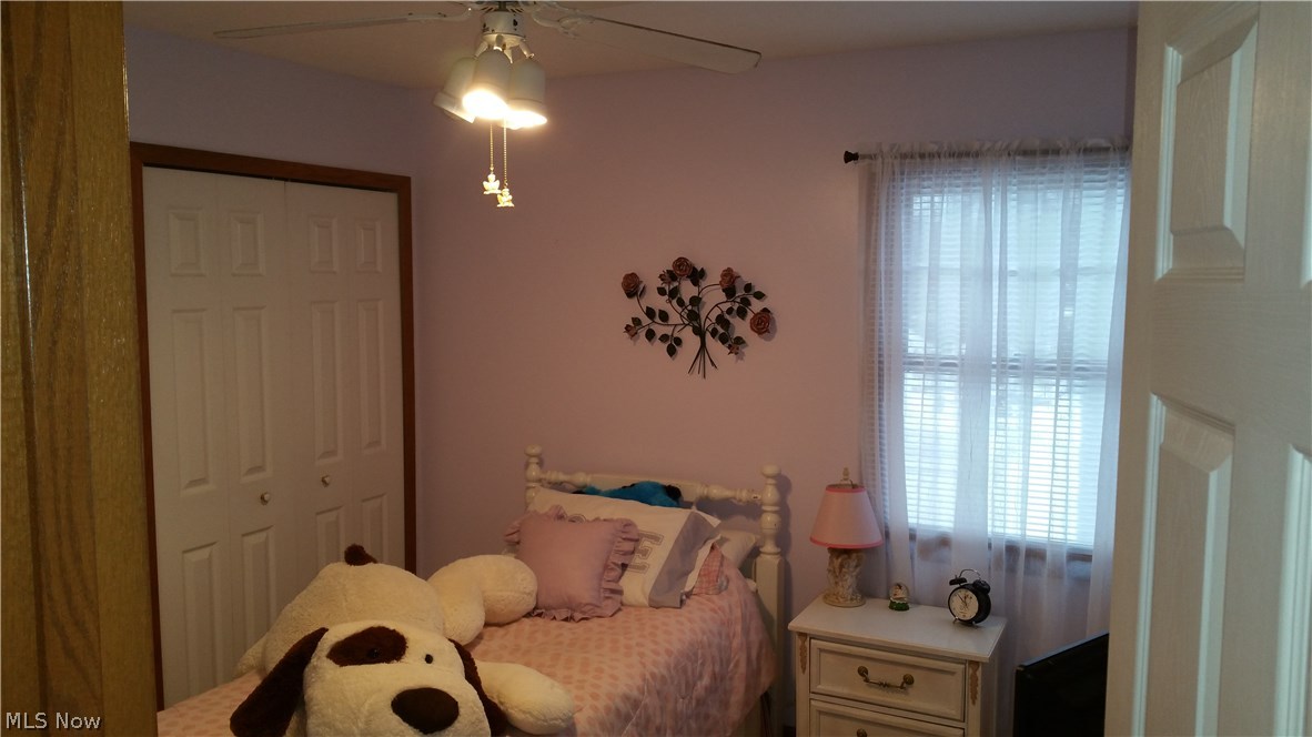 Oak Tree Vill - Residential