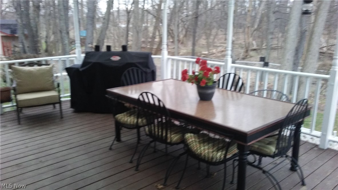 Oak Tree Vill - Residential