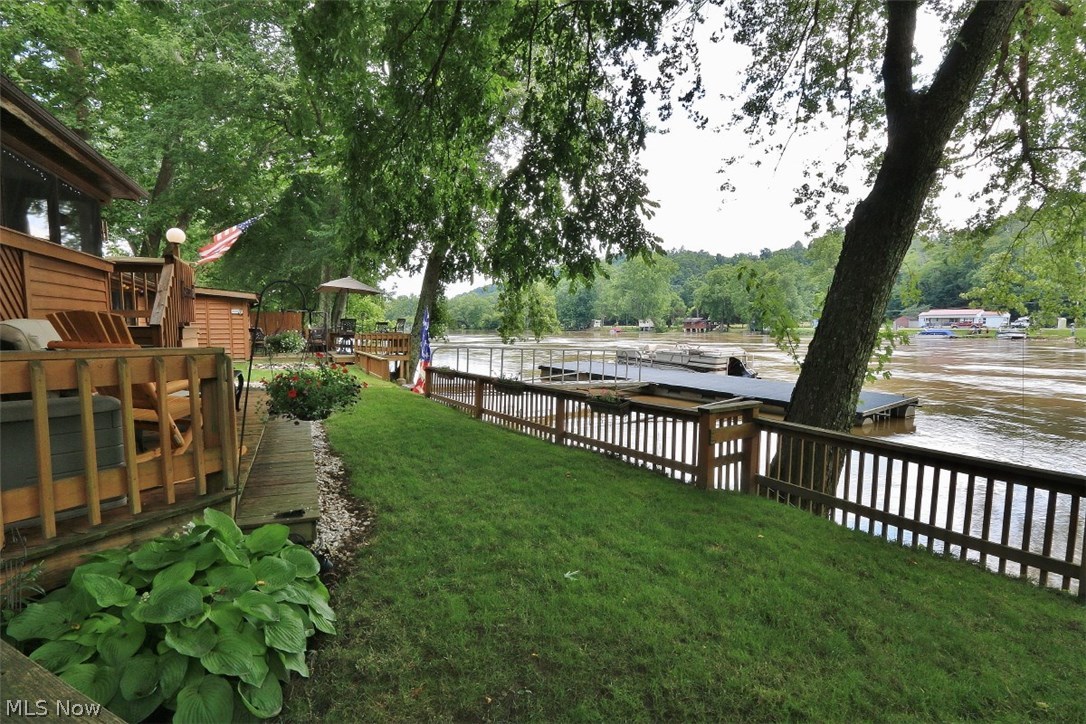 Rock Hollow Sub - Residential