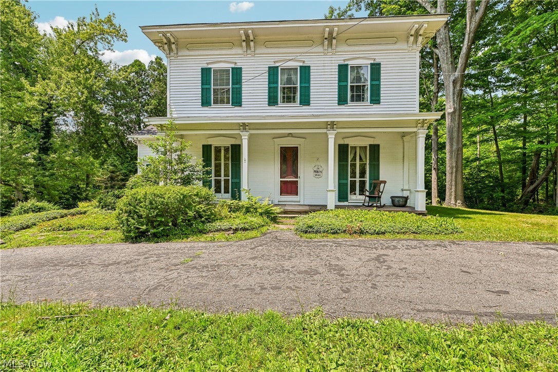 9640 Darrow Road