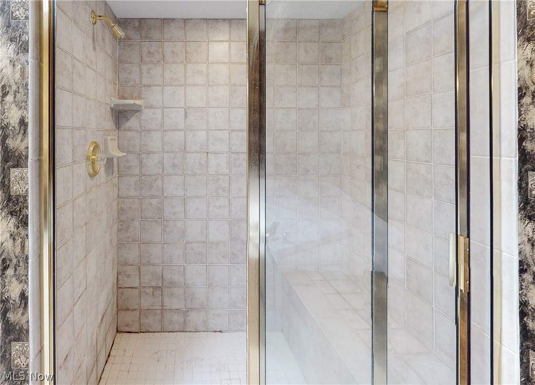 Chagrin Highlands Loch - Residential