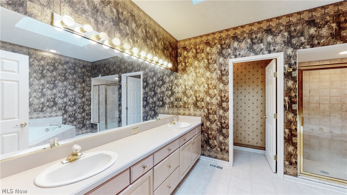 Chagrin Highlands Loch - Residential