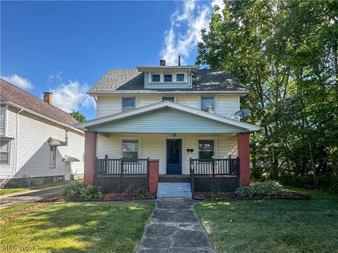 Homes For Sale - 40 Madison Avenue<br/> Trumbull County, Niles, OH 44505