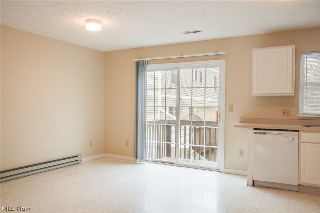 Stonecreek Condo Sec 31 - Residential Lease