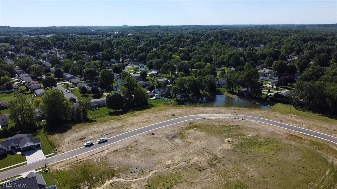 S/L 15 W Lakewood Drive