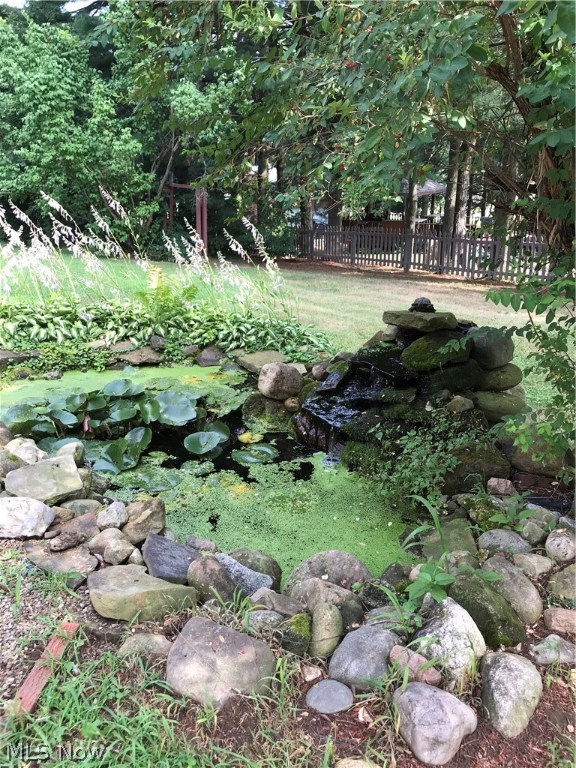 Pine Knoll Estates - Residential