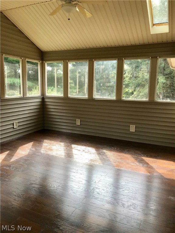 Pine Knoll Estates - Residential