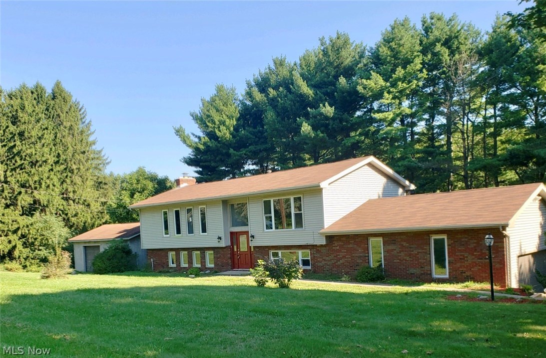 Pine Knoll Estates - Residential