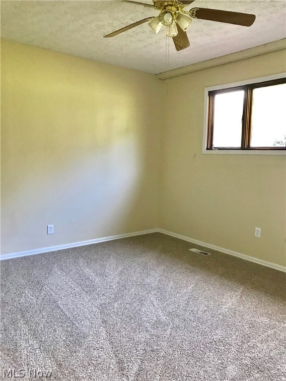 Pine Knoll Estates - Residential