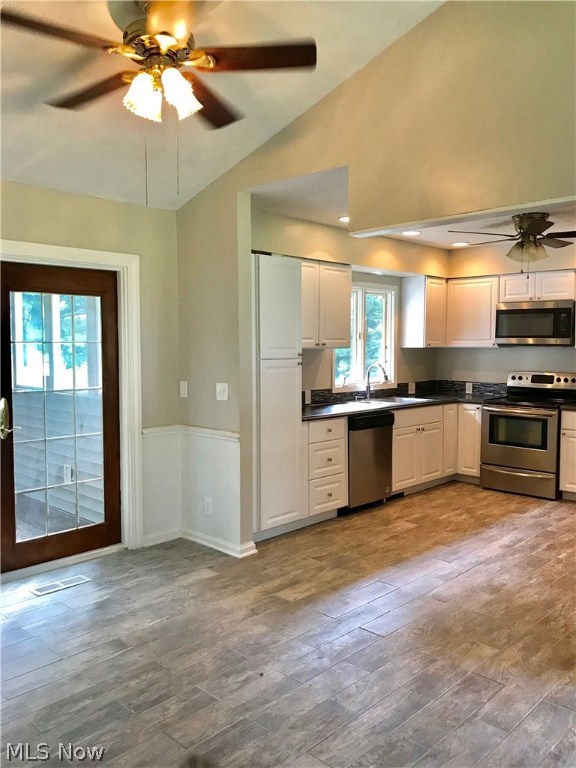 Pine Knoll Estates - Residential