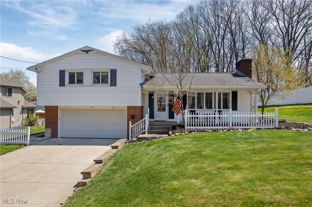 426 Thomas Circle, Massillon, Ohio image 1