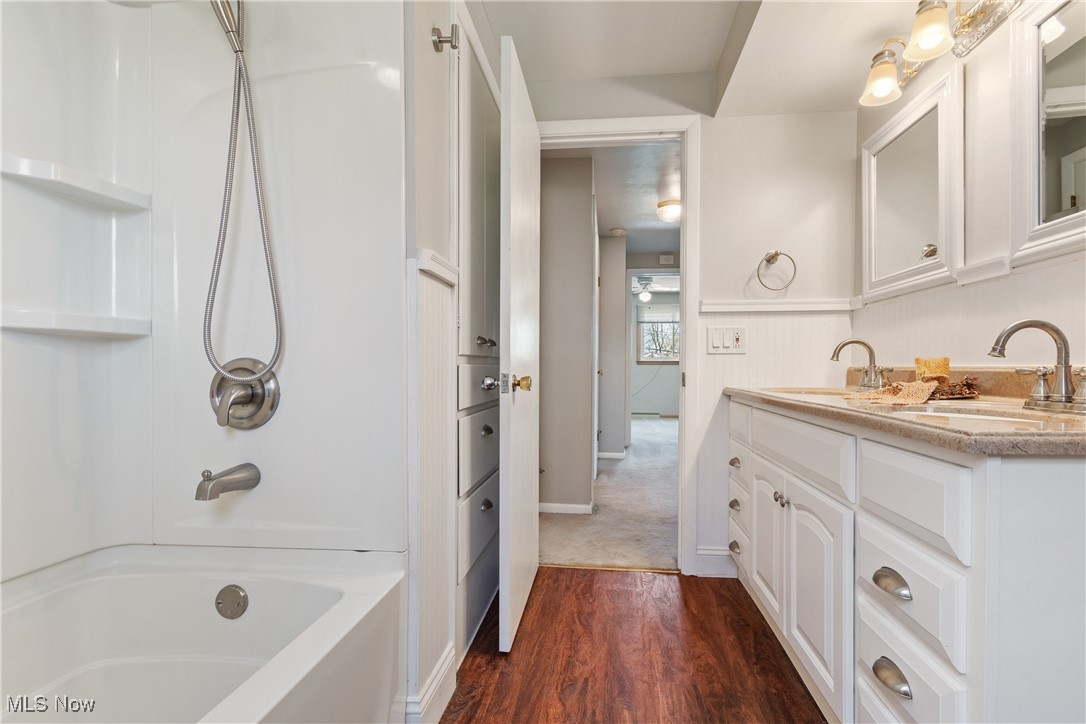 426 Thomas Circle, Massillon, Ohio image 23