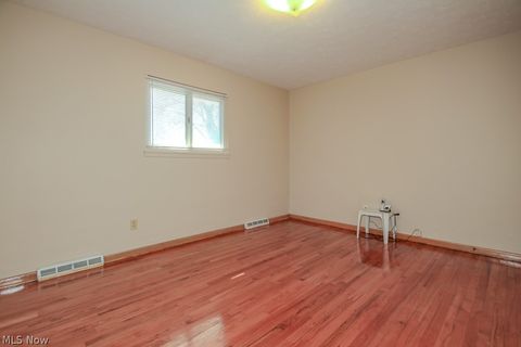 Tiny photo for 30224 Regent Road, Wickliffe, OH 44092 (MLS # 5192945)