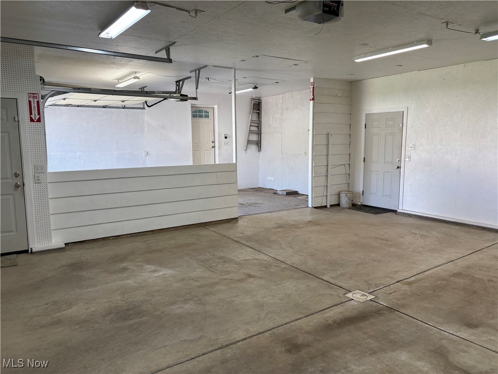 6802 Glendale Avenue, Youngstown, Ohio image 27