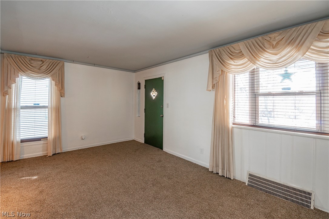 Lee Harvard Square - Residential