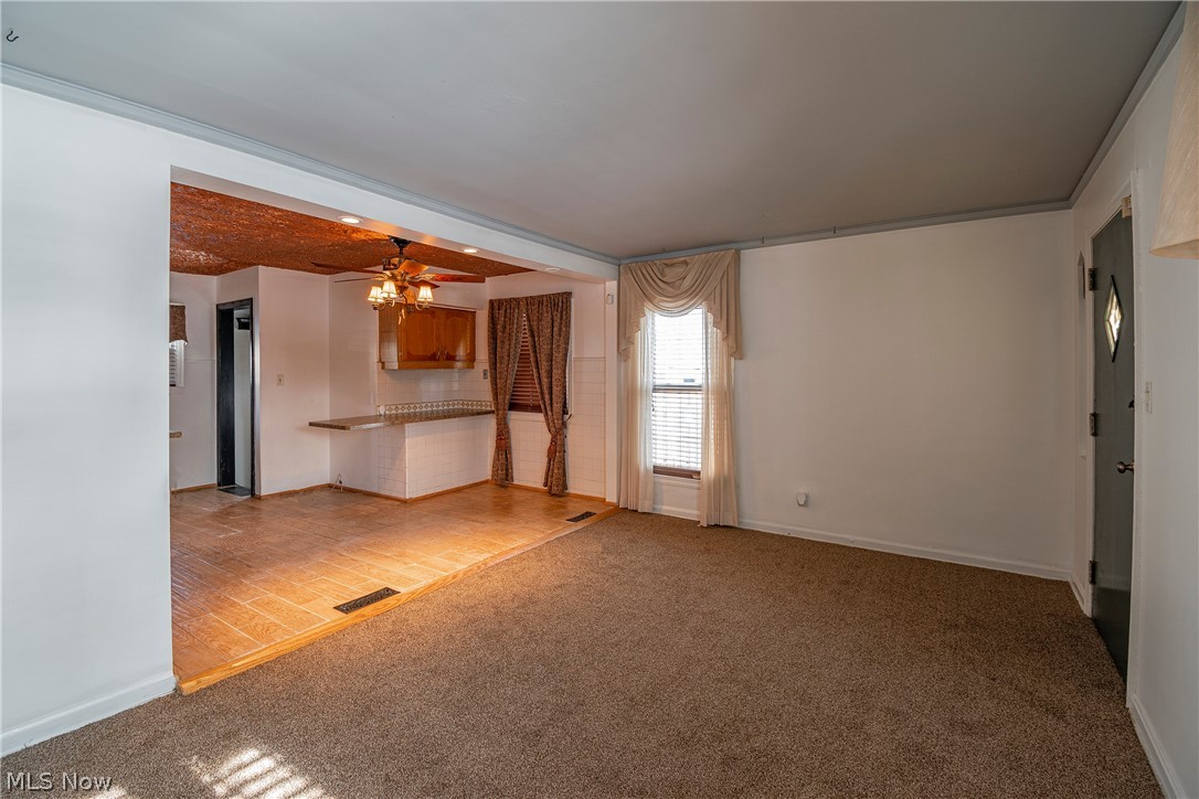 Lee Harvard Square - Residential