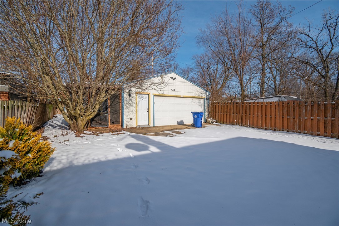 Lee Harvard Square - Residential