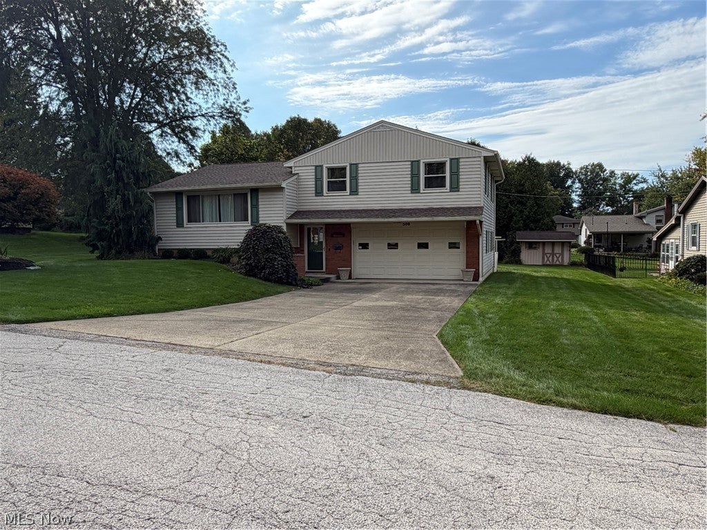 309 Bell Avenue