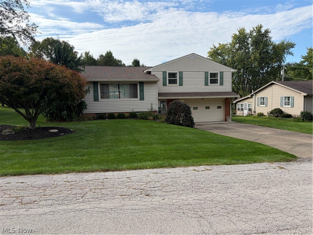 309 Bell Avenue
