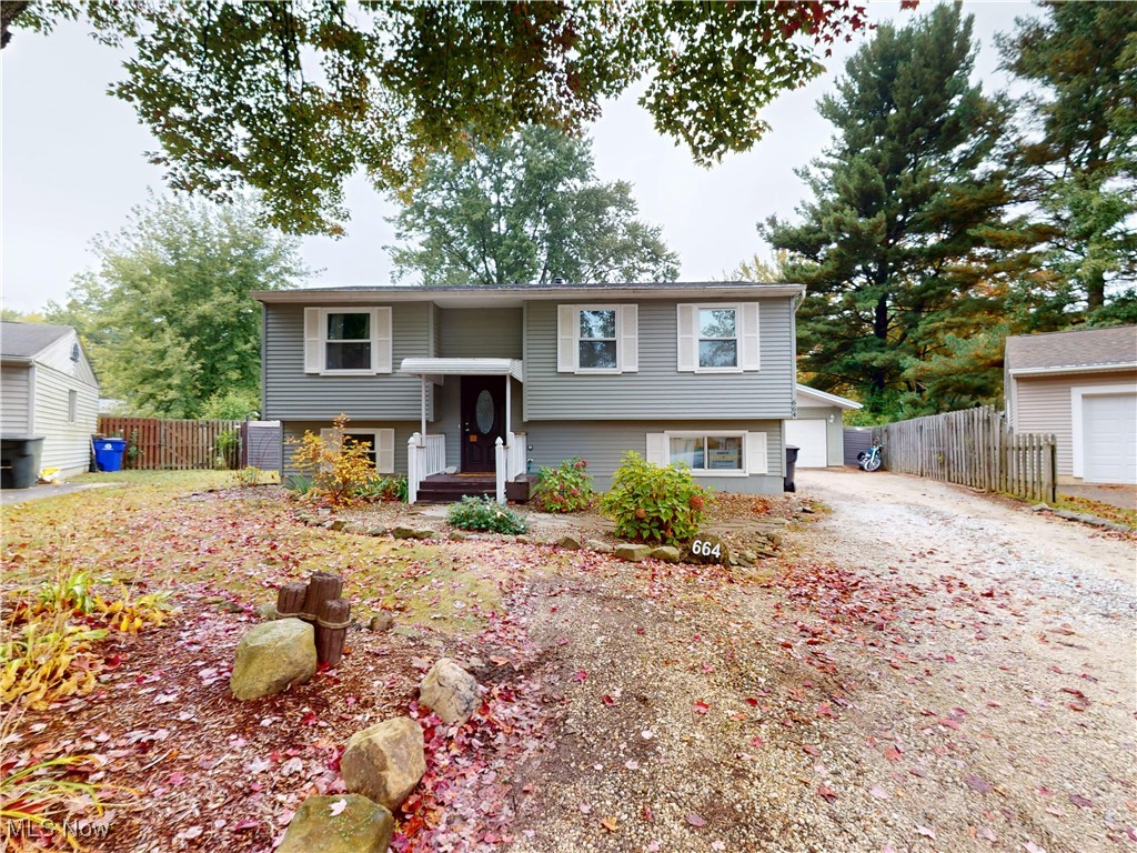 Tucked away on a cul-de-sac in Ravenna, this spacious 5-bedroom, 2-bath bi-level home offers a rare combination of space, versatility, and updates. Featuring two full kitchens, this home is perfect for multi-generational living or simply extra room to spread out.
The upper level includes a bright living room, kitchen, three bedrooms, and a full bath. The lower level offers two more bedrooms, a second kitchen, full bath, and a family room — ideal for guests, in-laws, or a private living area.
Major mechanical updates were completed in 2017, including a new roof, furnace, and central A/C. The home also features a 2-car garage and a generous backyard with plenty of space to enjoy.
Whether you're looking for room to grow or flexible living options, this well-kept home has it all. Schedule your showing today!