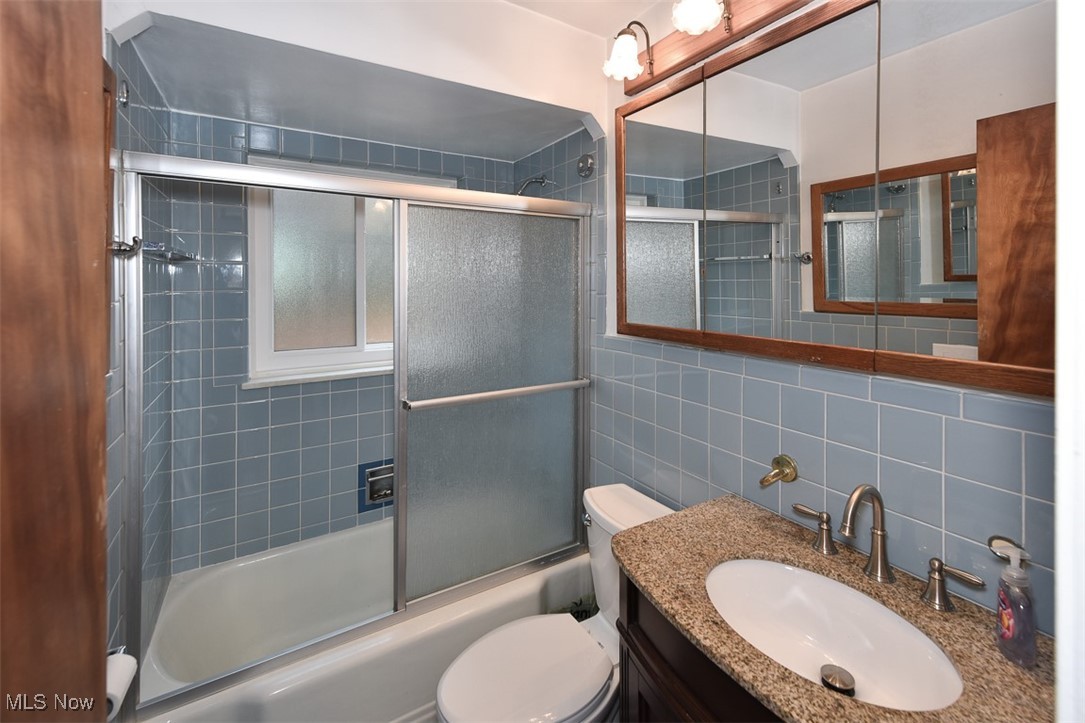 Spencer Road Resub - Residential Lease