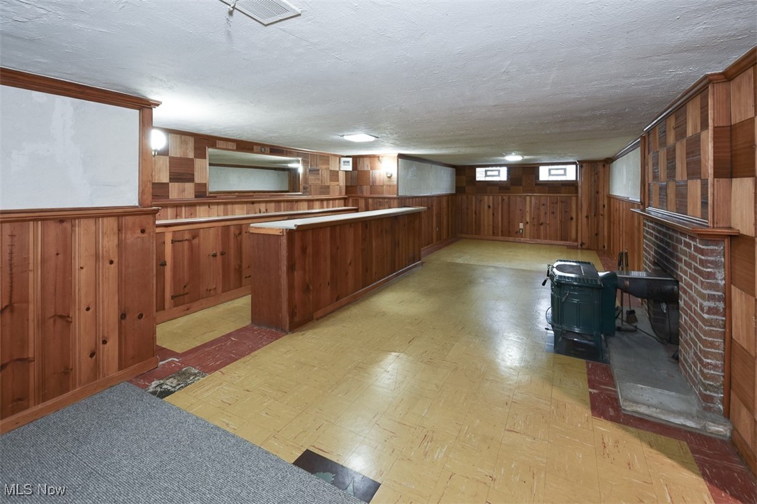 Spencer Road Resub - Residential Lease