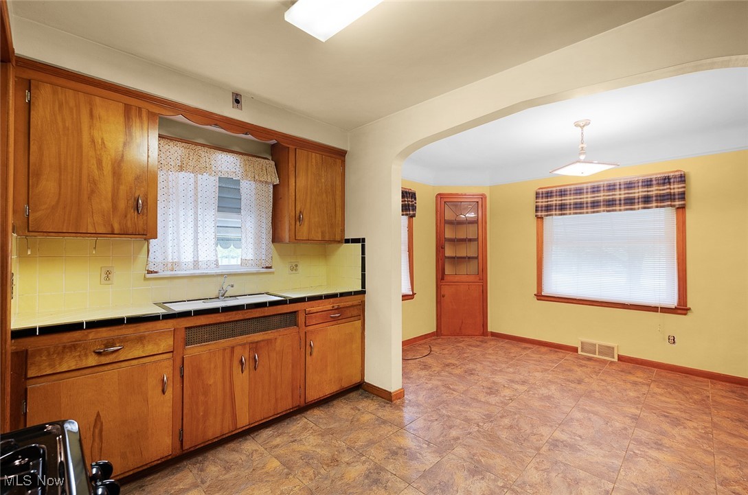 6119 E Sprague Road, Independence, Ohio image 13