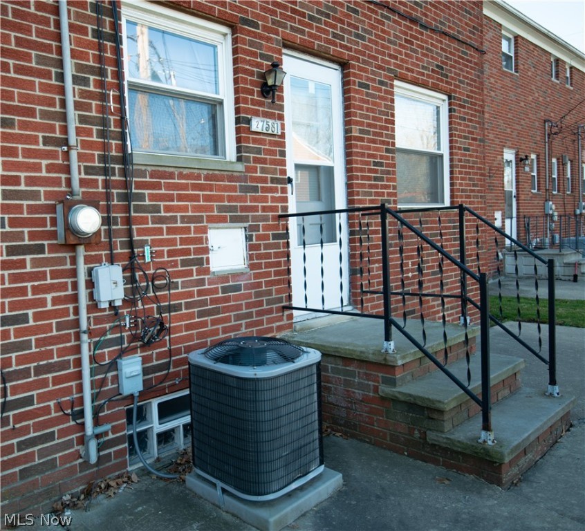 Townhouse Condo - Residential