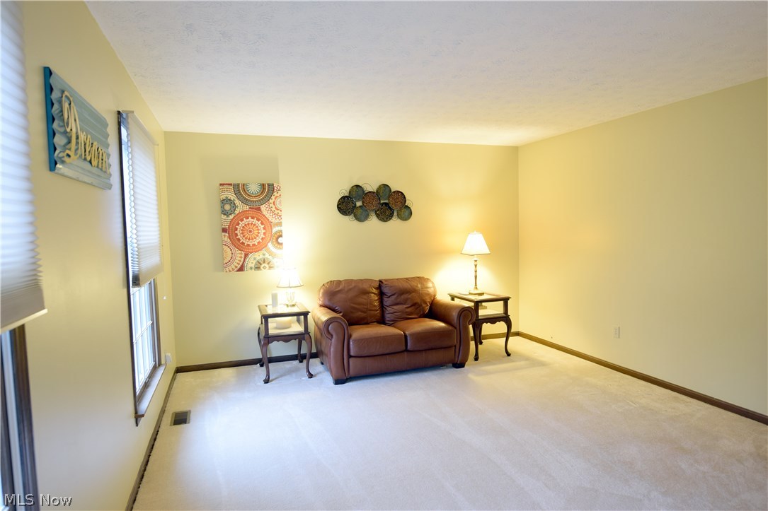 Gemwood Knolls 10 - Residential